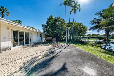 5110 SW 92nd Ave, Miami, FL 33165 - photo 7