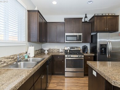 13233 SE Taralon Dr, Clackamas, OR 97015 - photo 5