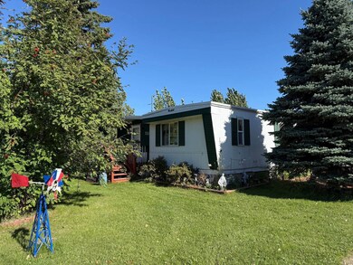 1110 11th Ave SE, Devils Lake, ND 58301 - photo 2