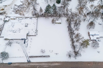 16655 W Applewood Ct, Gurnee, IL 60031 - photo 3