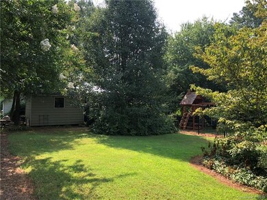 311 Beverly Dr, Statesville, NC 28625 - photo 5