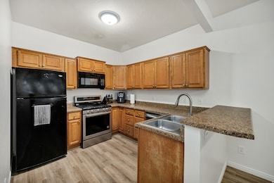 1515 N 450 W unit 103, Logan, UT 84341 - photo 5