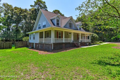 9102 Boothbay Ct-print-004-048-Side View