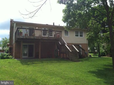 9509 Dublin Dr, Manassas, VA 20109 - photo 2