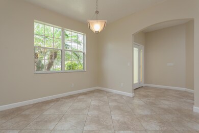 4380 Everglades St-13