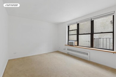 208 E 70th St unit 6F, New York, NY 10021 - photo 2