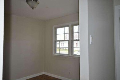 167 Maple Shade Ave, Trenton, NJ 08690 - photo 4