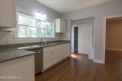 3530 Park St, Jacksonville, FL 32205 - photo 7