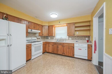 806 Liberty Ln, Blackwood, NJ 08012 - photo 5