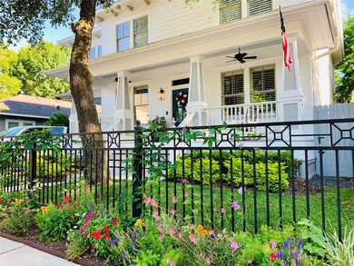 213 E 24th St, Houston, TX 77008 - photo 2