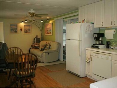 7257 SE Swan Ave, Hobe Sound, FL 33455 - photo 2