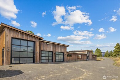 Over sized 3 bay garage with RV parking