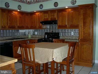 406 Rutledge Ave, Folsom, PA 19033 - photo 7