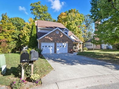 11526 Crescent Ct, Indianapolis, IN 46236 - photo 2