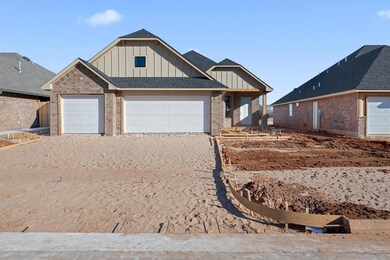 5104 Misty Wood Ln, Mustang, OK 73064 - photo 2