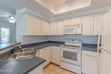 9450 East Becker Lane-print-006-004-kitc