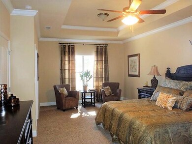 Bonaventure Master with Sitting area