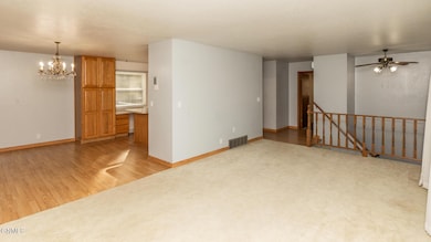 823 N 27th St, Bismarck, ND 58501 - photo 3