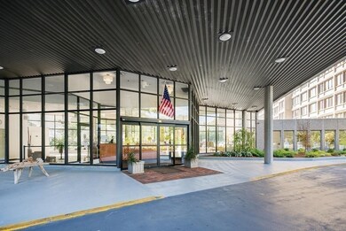 250 Hammond Pond Pkwy unit 1507S, Chestnut Hill, MA 02467 - photo 7