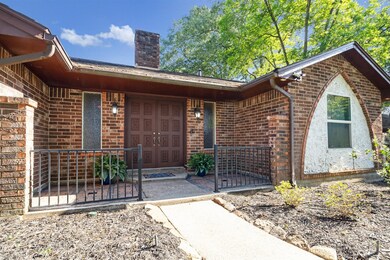 13694 Calhoun Rd, Conroe, TX 77302 - photo 2