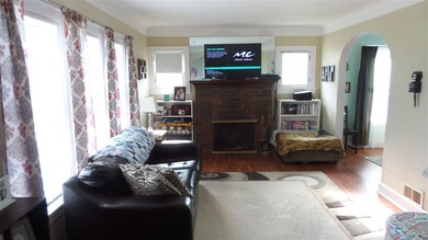 Photo 3