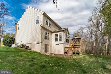 9105 Wipkey Ct, Bowie, MD 20720 - photo 2
