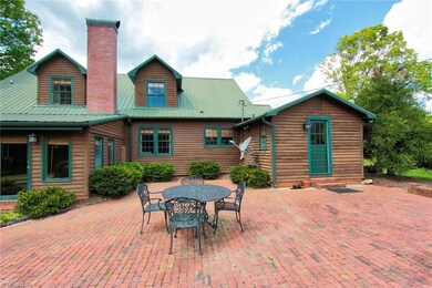 2173 Wilkesboro Hwy, Statesville, NC 28625 - photo 3