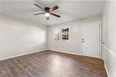 1704 Cedrow Dr, High Point, NC 27260 - photo 7