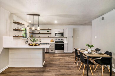 1210 Loma Alta Place, Cleburne, TX 76033 - photo 3