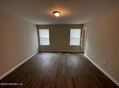 8204 Halls Hammock Ct, Jacksonville, FL 32244 - photo 6