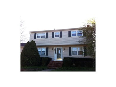 19 Bow St, Jamestown, RI 02835 - photo 2