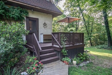 77 Hockanum Rd, Hadley, MA 01035 - photo 5