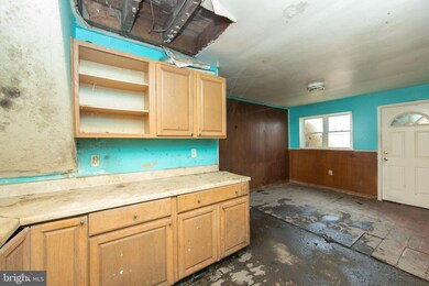 2431 S 12th St, Camden, NJ 08104 - photo 7