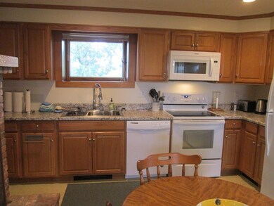 18 Waterman Rd unit 1, Gloucester, MA 01930 - photo 5
