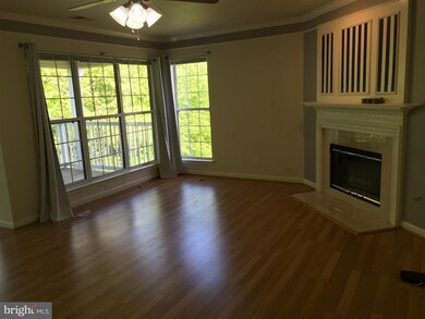 9278D Cardinal Forest Ln unit 302, Lorton, VA 22079 - photo 4