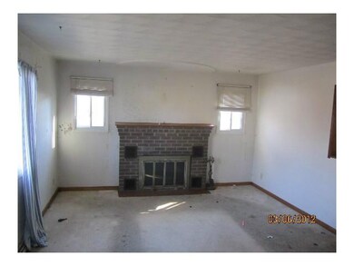 3903 E Fulton St, Columbus, OH 43227 - photo 4