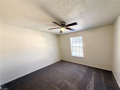 3826 Country Club Rd unit K, Winston Salem, NC 27104 - photo 7