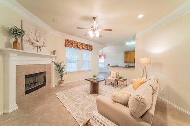 302 Waltzing Brook Ct, Weatherford, TX 76085 - photo 4