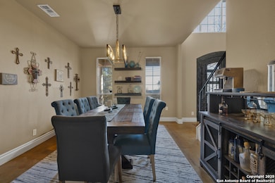 formal dinning room