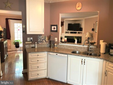 1407 Falcon Nest Ct, Arnold, MD 21012 - photo 4