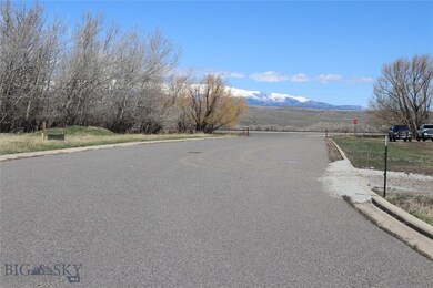 Access Road into the property from Big Timber Loop