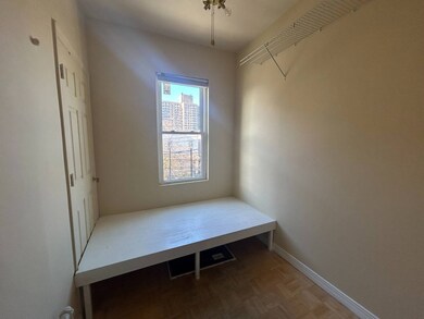 1466 Commonwealth Ave unit 2, Bronx, NY 10460 - photo 5