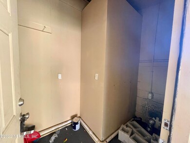 7441 Strato Rd, Jacksonville, FL 32210 - photo 6