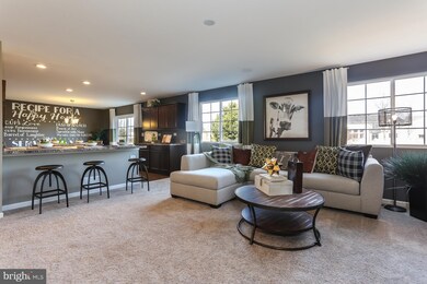 215 Mikes Ln, Schwenksville, PA 19473 - photo 4