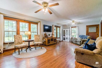 32136 Keene-Eskridge Rd, Maple Hill, KS 66507 - photo 4