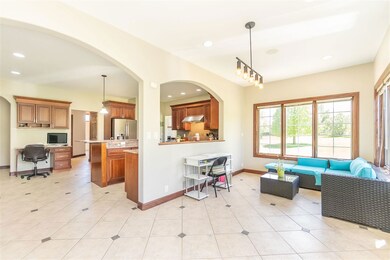 3026 Concord Cir, Cedar Falls, IA 50613 - photo 7