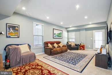 10406 Steeplechase Run Ln, Manassas, VA 20110 - photo 3