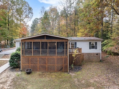 291 Red Fox Dr, Bracey, VA 23919 - photo 3