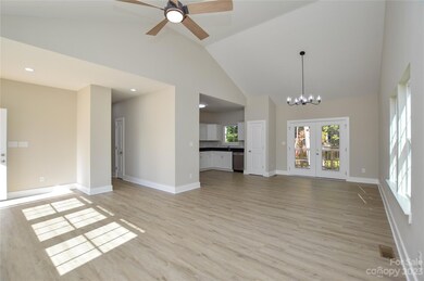 215 Aspen Dr, Gastonia, NC 28052 - photo 4