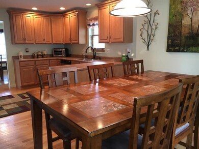 Eat In Kitchen